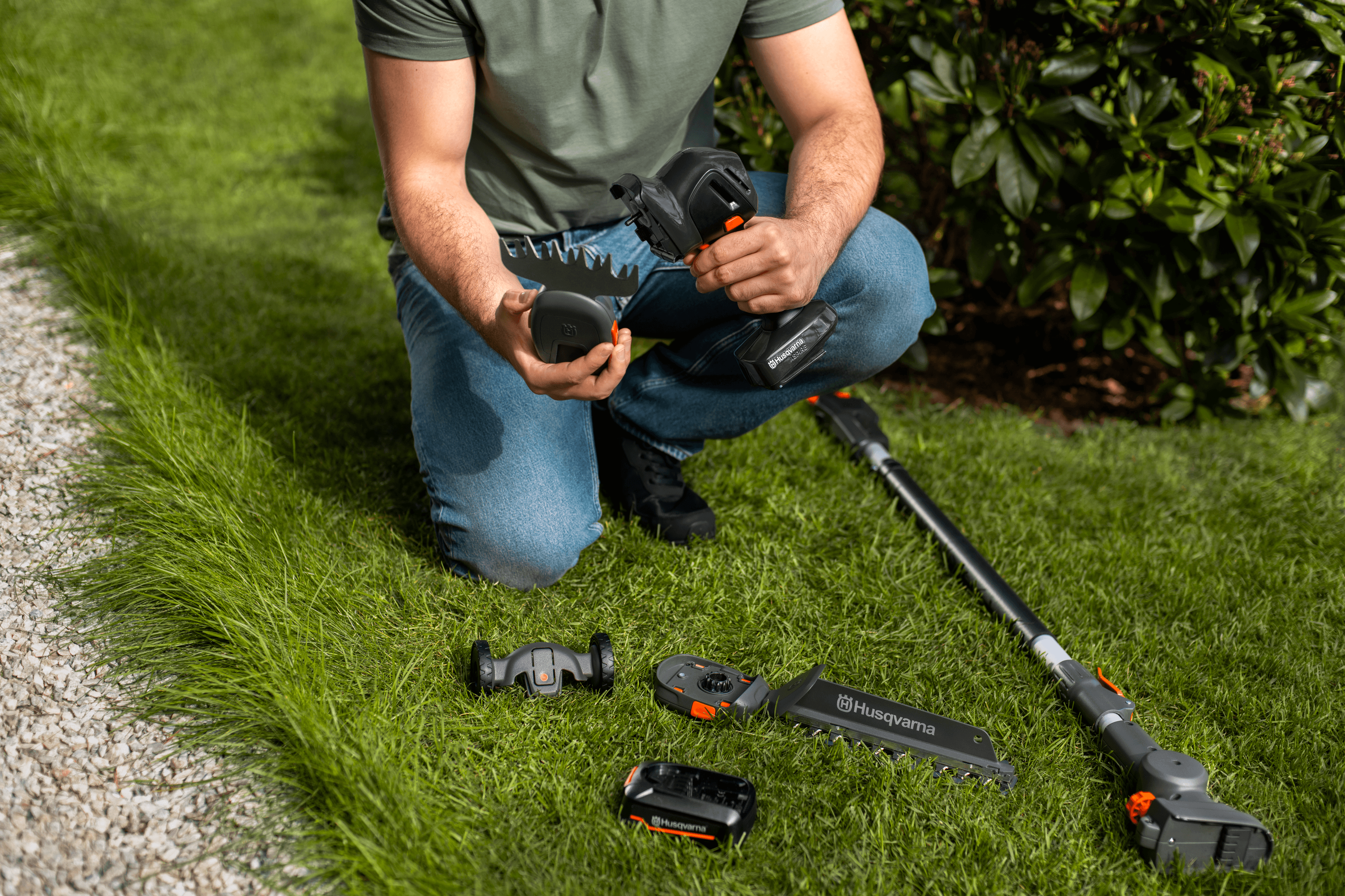 Aspire™ Shrub Shear 18V + Pole without battery and charger image 7